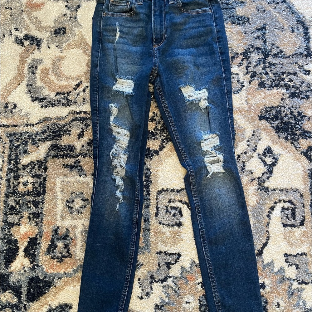 Hollister Curvy-High rise super skinny